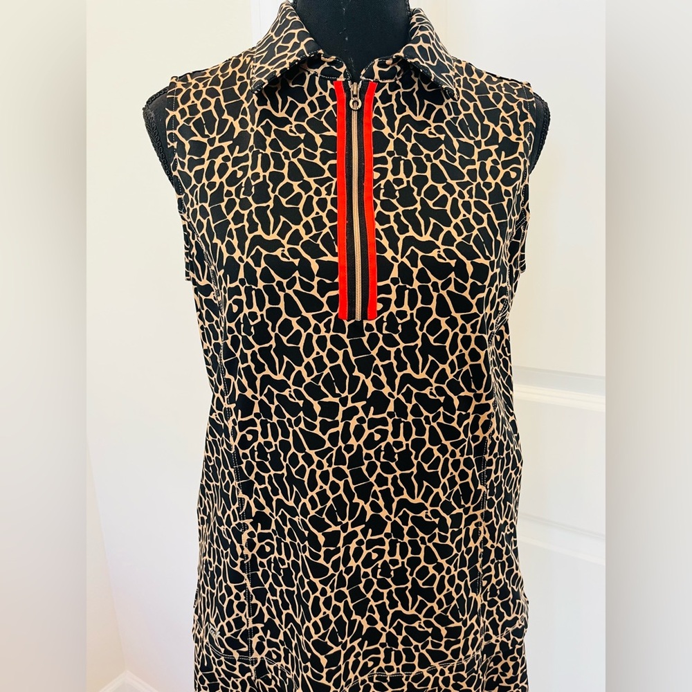Tail Sleeveless Leopard Top